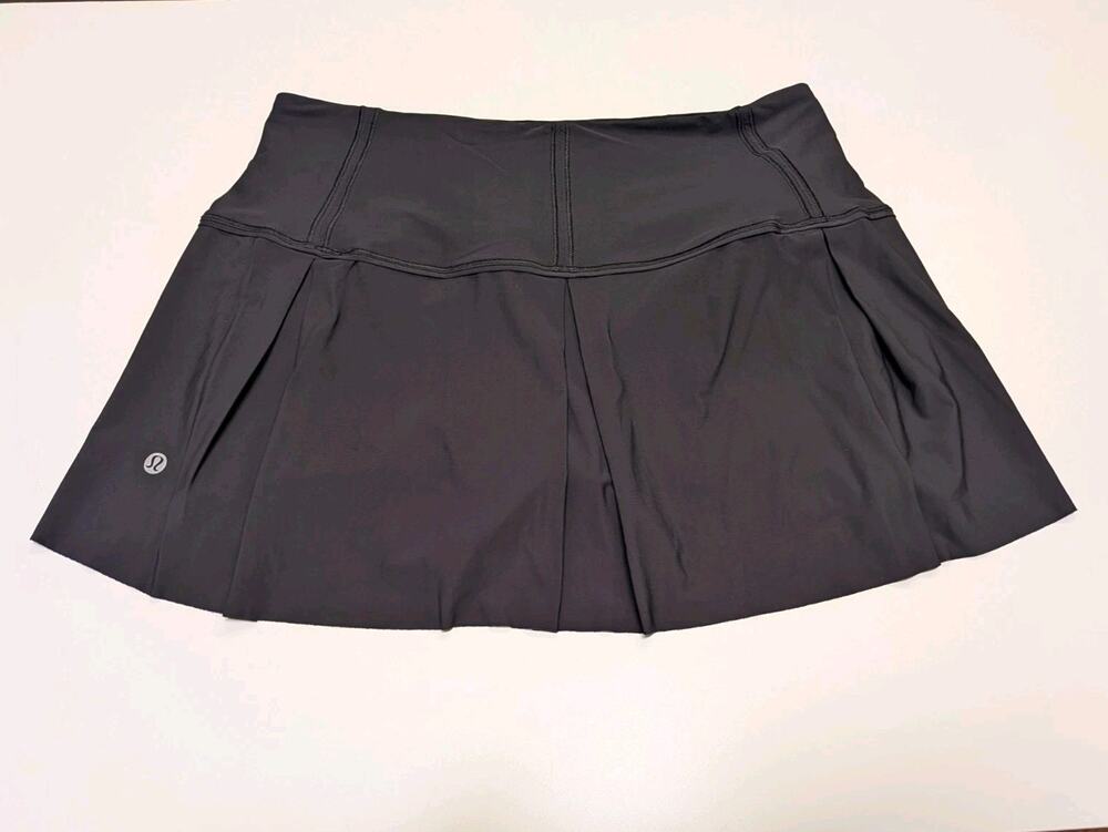 LULULEMON Women’s Size 8 Black Lost In Pace Skirt Skort LW8772R Tennis